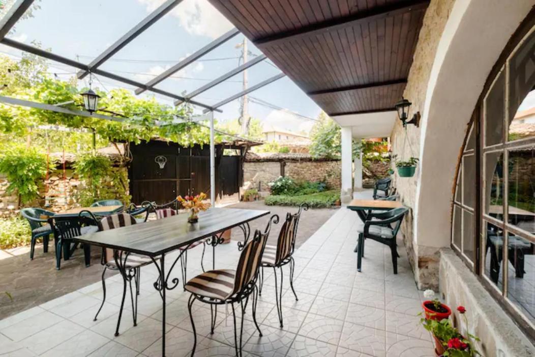 Guest House Geranium Arbanasi Buitenkant foto