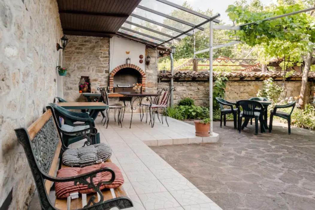 Guest House Geranium Arbanasi Buitenkant foto